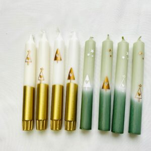 8 Stabkerzen mit gold und grün