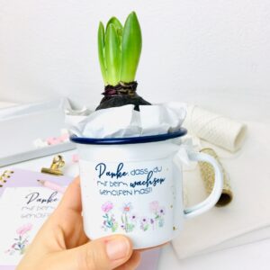 Emaille Tasse mit Schriftzug: Danke, dass du mir beim wachsen geholfen hast